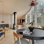 2 Bedroom Stunning In Vejby