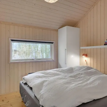 2 Bedroom Stunning In Vejby