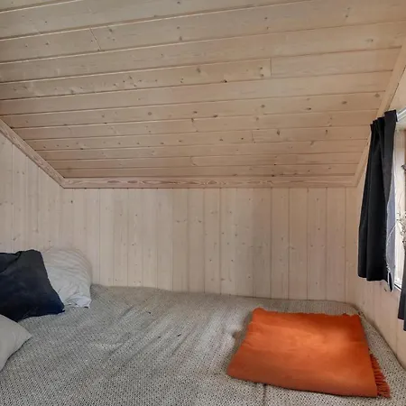 2 Bedroom Stunning In Holiday home