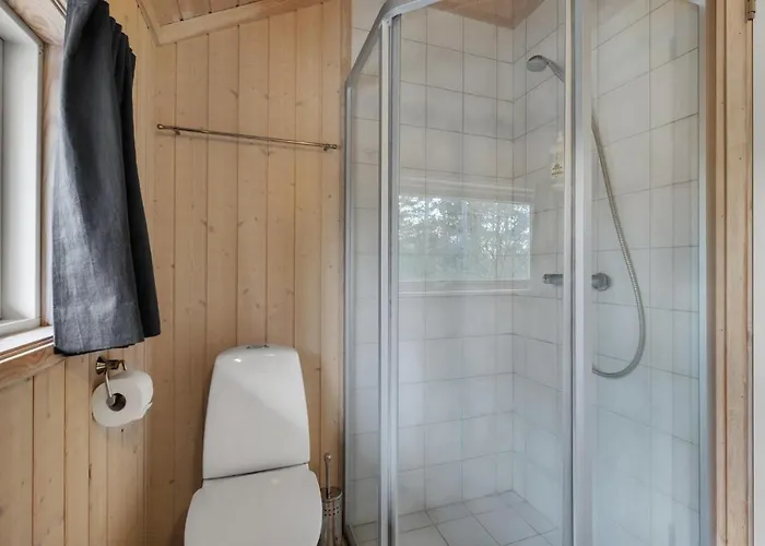 2 Bedroom Stunning In * Vejby