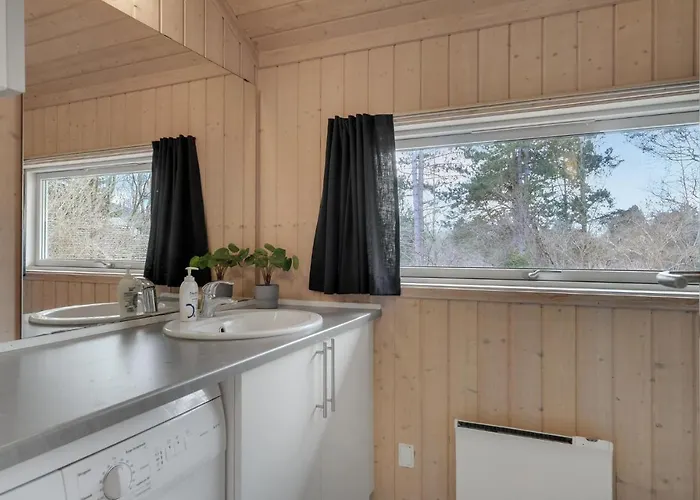 2 Bedroom Stunning In Feriehus