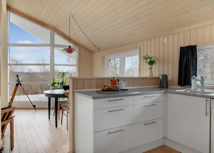 2 Bedroom Stunning In Feriehus Vejby